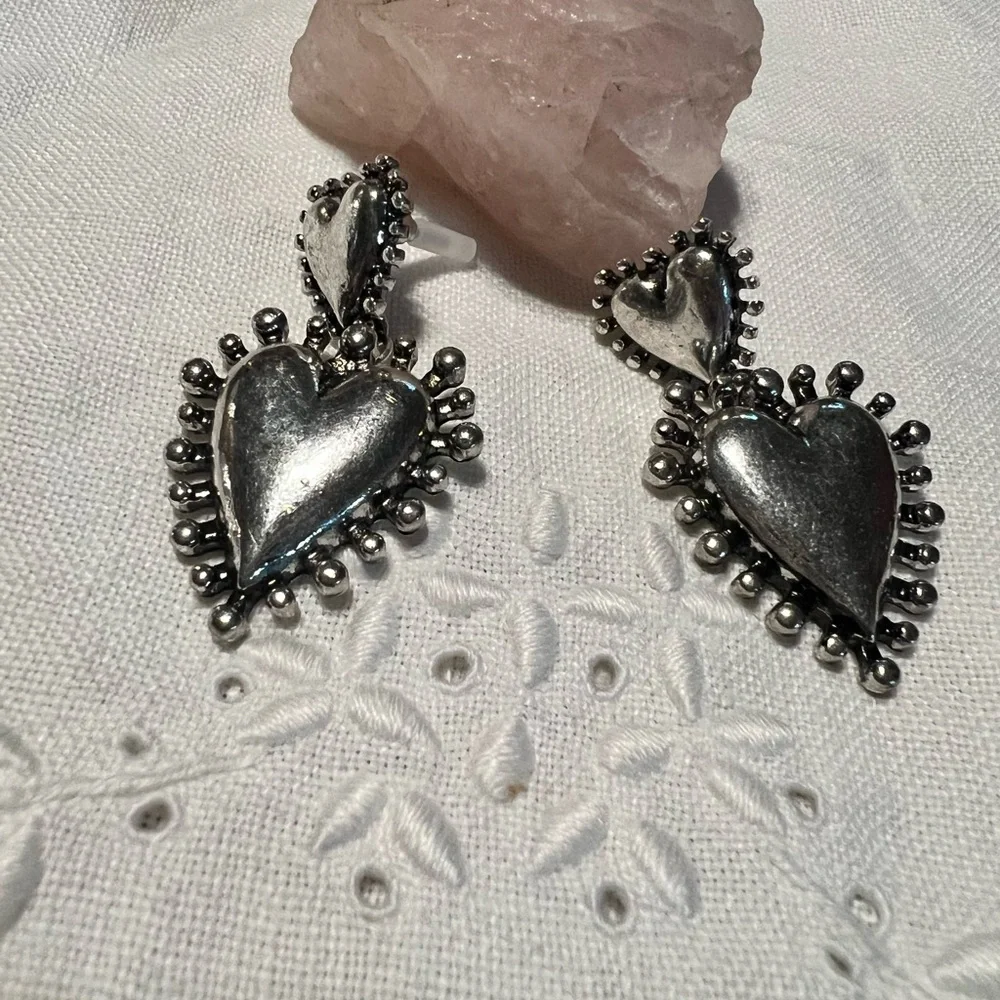 🆕 heart ♥️ silver plated‎ earrings